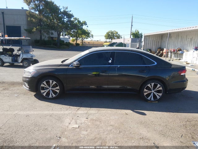 Volkswagen Passat 2.0t Se 2022 1VWSA7A35NC000828 Image 13