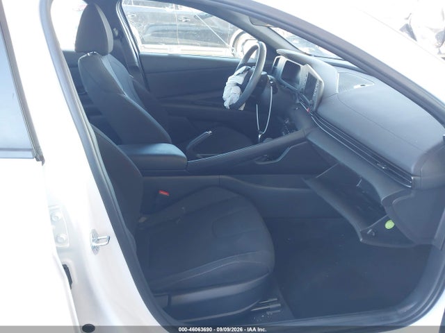 46063690 :رقم المزاد ، KMHLM4DG9SU012901 vin ، 2025 Hyundai Elantra Sel Sport مزاد بيع