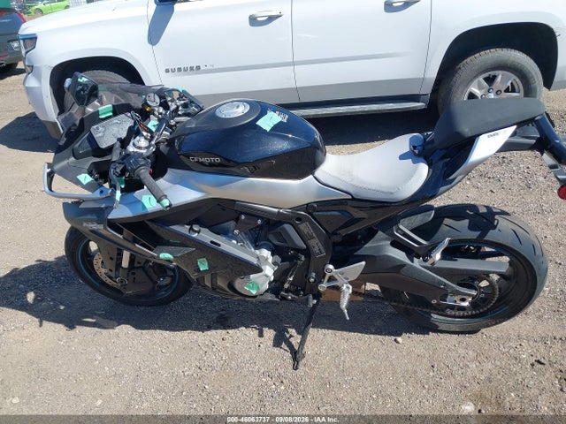 Aukcja sprzedaży 2026 Cf Moto 675ss, vin: LCEPEVLP7T6003551, numer aukcji: 46063737
