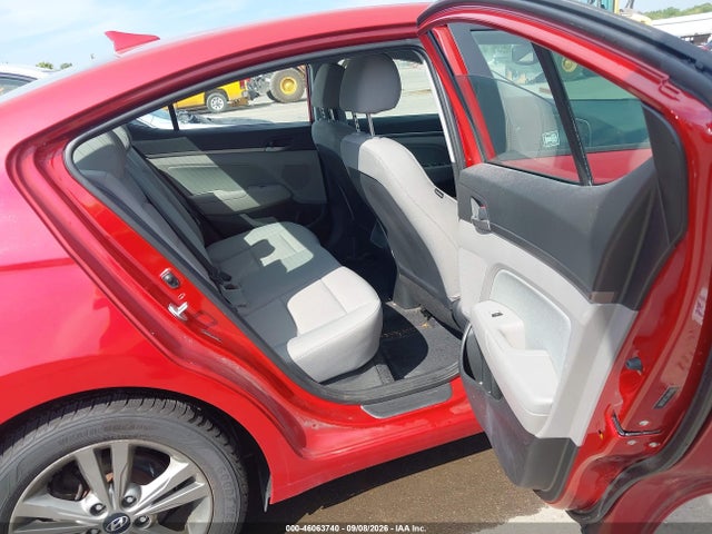Продажа на аукционе авто 2018 Hyundai Elantra Sel, vin: 5NPD84LF2JH220469, номер лота: 46063740