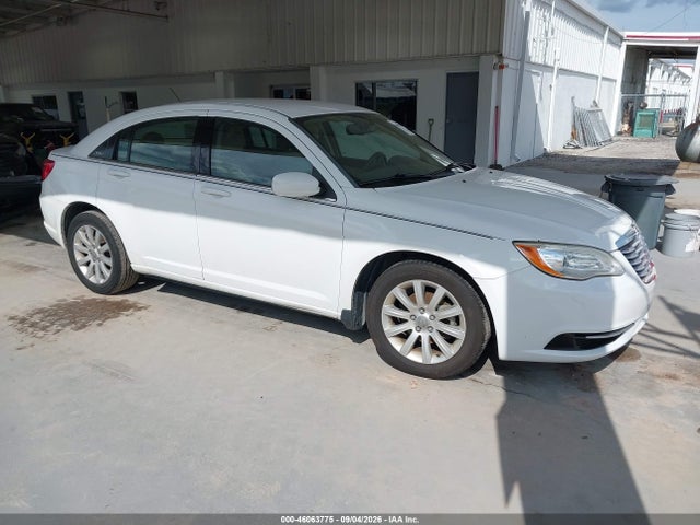 46063775 :رقم المزاد ، 1C3CCBBB2CN180687 vin ، 2012 Chrysler 200 Touring مزاد بيع