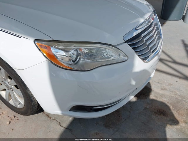 46063775 :رقم المزاد ، 1C3CCBBB2CN180687 vin ، 2012 Chrysler 200 Touring مزاد بيع