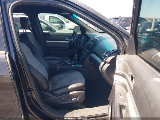 1FM5K8D85HGB62669 Ford EXPLORER XLT