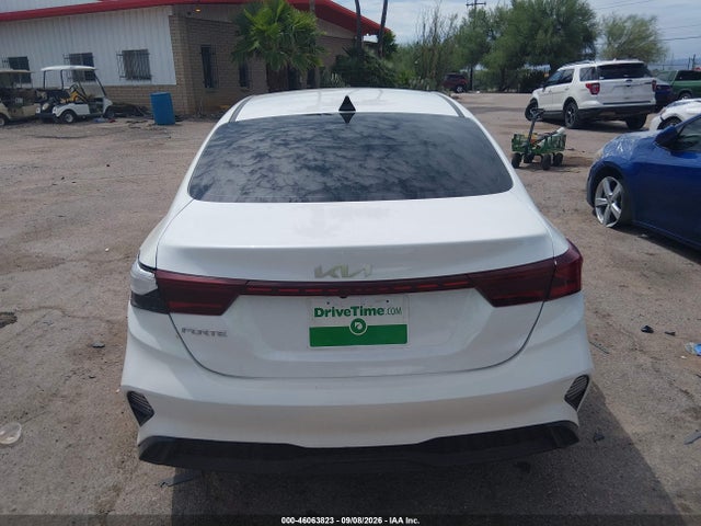 KIA Forte Lxs 2023 3KPF24AD1PE675161 Image 16