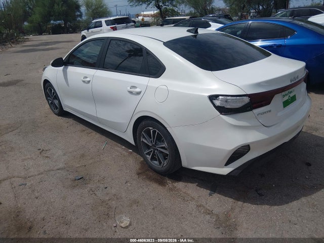 KIA Forte Lxs 2023 3KPF24AD1PE675161 Image 3