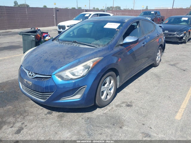Hyundai ELANTRA SE 2015 5NPDH4AE8FH628945 Image 2