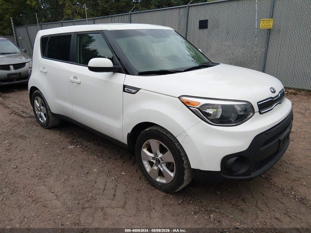 46063834 :رقم المزاد ، KNDJN2A26J7613430 vin ، 2018 Kia Soul مزاد بيع