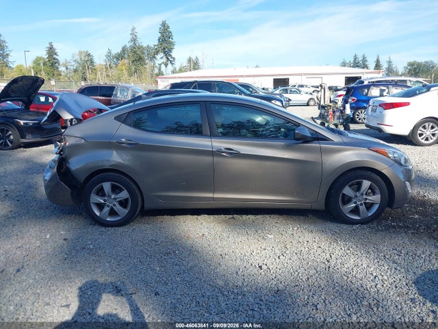 46063841 :رقم المزاد ، 5NPDH4AE5DH355413 vin ، 2013 Hyundai Elantra Gls مزاد بيع