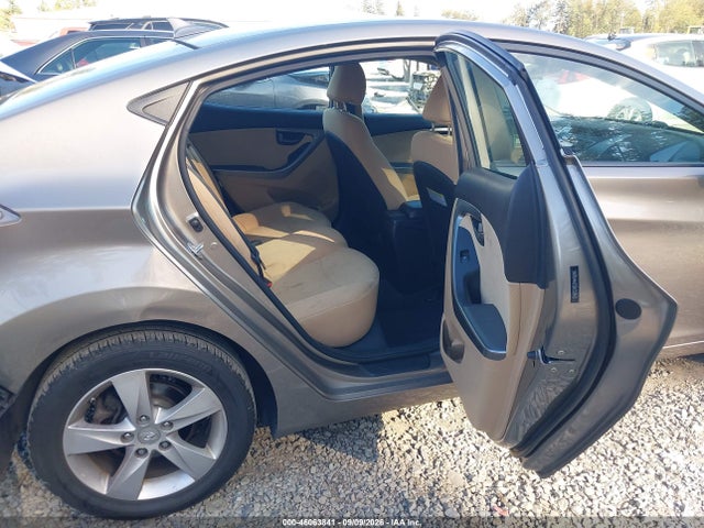 46063841 :رقم المزاد ، 5NPDH4AE5DH355413 vin ، 2013 Hyundai Elantra Gls مزاد بيع