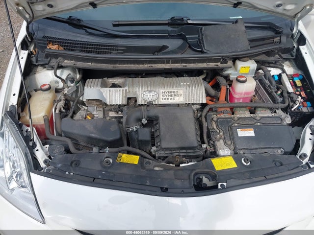 2014 Toyota Prius Three მანქანა იყიდება აუქციონზე, vin: JTDKN3DU1E0391658, აუქციონის ნომერი: 46063869
