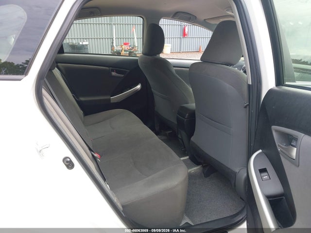 2014 Toyota Prius Three მანქანა იყიდება აუქციონზე, vin: JTDKN3DU1E0391658, აუქციონის ნომერი: 46063869