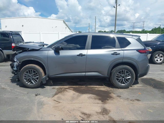 2023 Nissan Rogue S Fwd მანქანა იყიდება აუქციონზე, vin: 5N1BT3AA4PC918122, აუქციონის ნომერი: 46063915