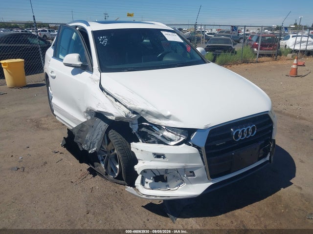 46063930 :رقم المزاد ، WA1JCCFS1HR001214 vin ، 2017 Audi Q3 2.0t Premium مزاد بيع