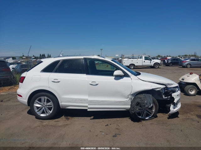 Продаж на аукціоні авто 2017 Audi Q3 2.0t Premium, vin: WA1JCCFS1HR001214, номер лоту: 46063930
