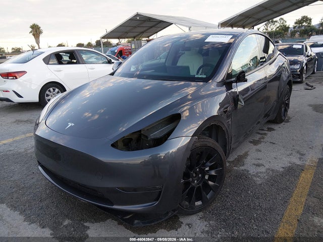 Продаж на аукціоні авто 2023 Tesla Model Y Awd/long Range Dual Motor All-wheel Drive, vin: 7SAYGDEE5PF626376, номер лоту: 46063947