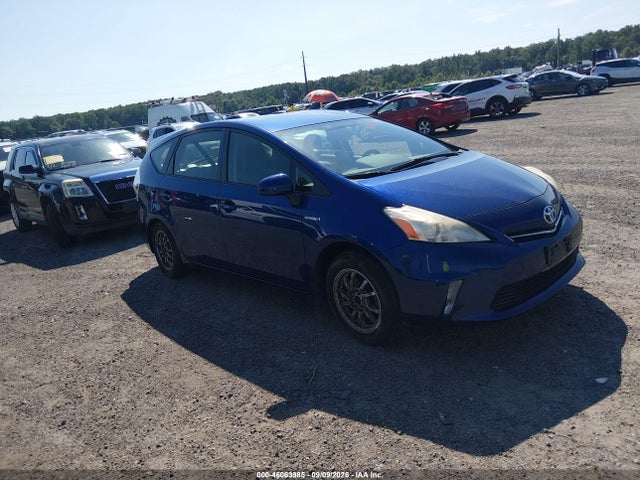 2013 Toyota Prius V Two მანქანა იყიდება აუქციონზე, vin: JTDZN3EU3D3275498, აუქციონის ნომერი: 46063985