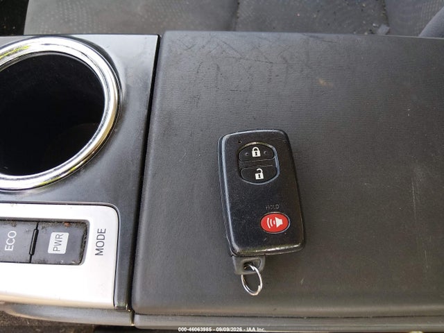 2013 Toyota Prius V Two მანქანა იყიდება აუქციონზე, vin: JTDZN3EU3D3275498, აუქციონის ნომერი: 46063985