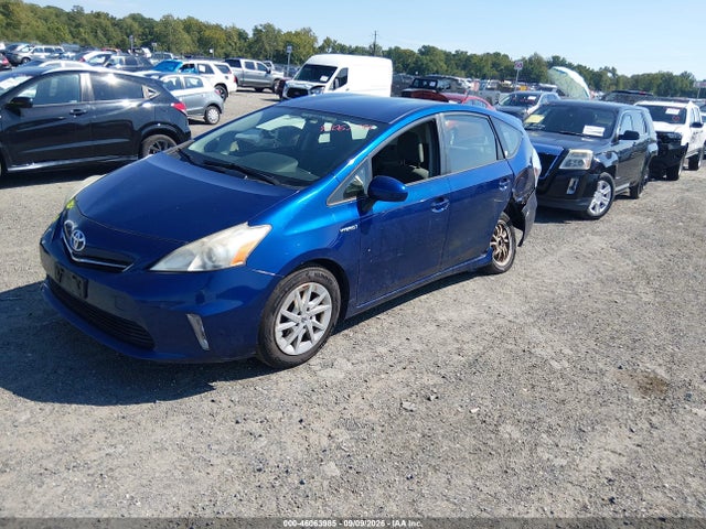 2013 Toyota Prius V Two მანქანა იყიდება აუქციონზე, vin: JTDZN3EU3D3275498, აუქციონის ნომერი: 46063985