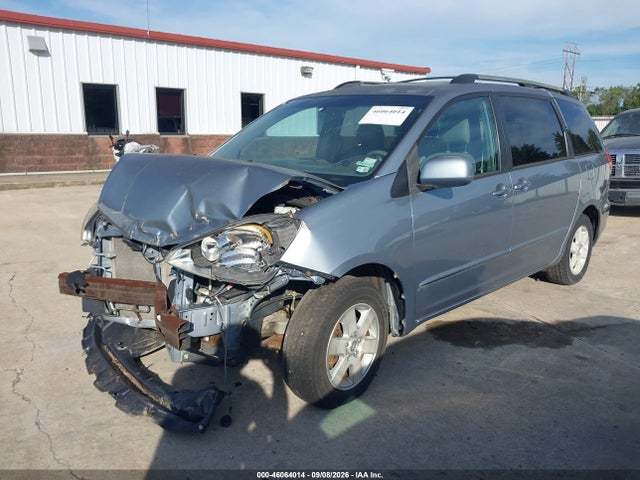 2004 Toyota Sienna Xle მანქანა იყიდება აუქციონზე, vin: 5TDZA22C14S071637, აუქციონის ნომერი: 46064014