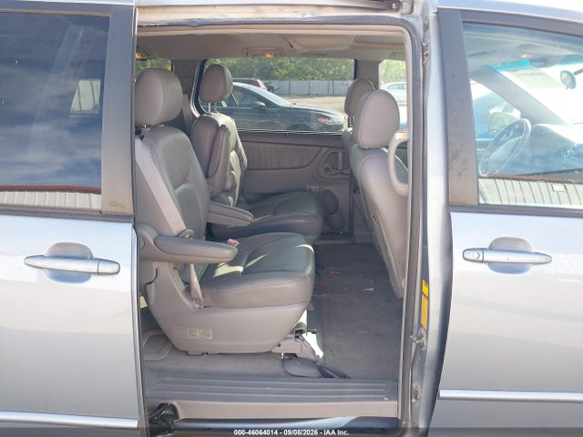 2004 Toyota Sienna Xle მანქანა იყიდება აუქციონზე, vin: 5TDZA22C14S071637, აუქციონის ნომერი: 46064014