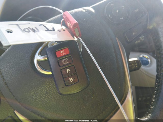 2018 Toyota Rav4 Hybrid Limited მანქანა იყიდება აუქციონზე, vin: JTMDJREVXJD178712, აუქციონის ნომერი: 46064028