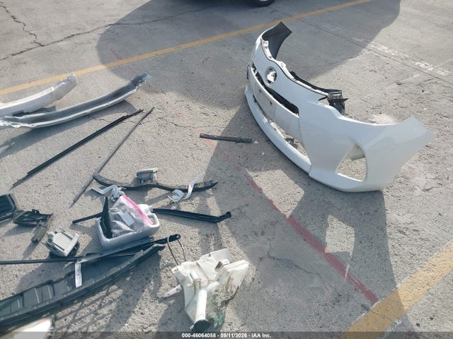 Продаж на аукціоні авто 2013 Toyota Prius C One, vin: JTDKDTB35D1535024, номер лоту: 46064058