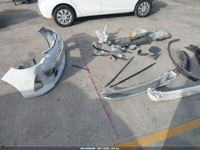 Продаж на аукціоні авто 2013 Toyota Prius C One, vin: JTDKDTB35D1535024, номер лоту: 46064058