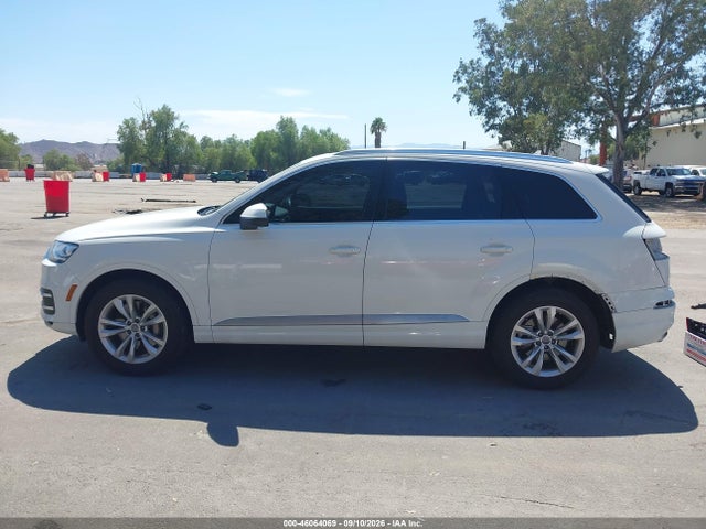 Продажа на аукционе авто 2018 Audi Q7 3.0t Premium, vin: WA1LAAF70JD026235, номер лота: 46064069