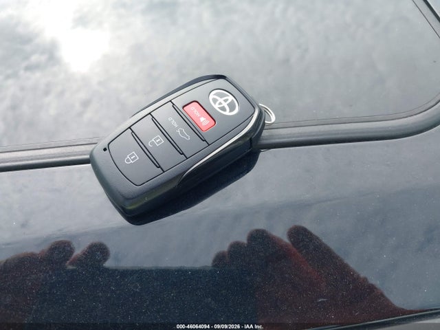 46064094 :رقم المزاد ، 5YFP4MCE1PP163273 vin ، 2023 Toyota Corolla Se مزاد بيع