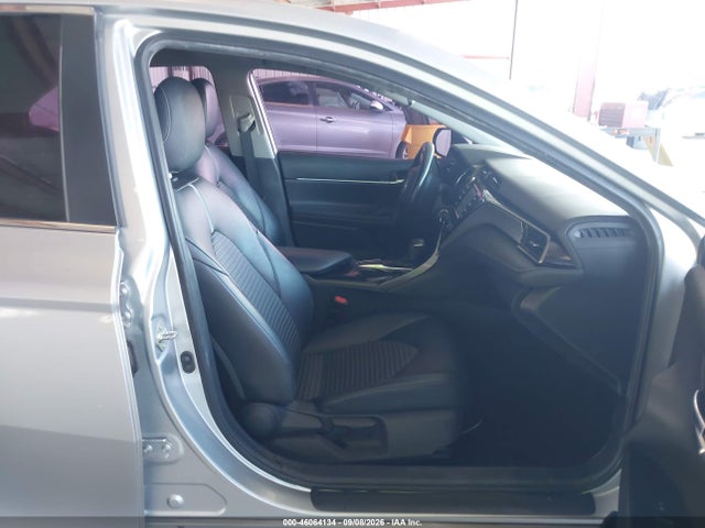 4T1B11HKXKU266392 Toyota CAMRY SE