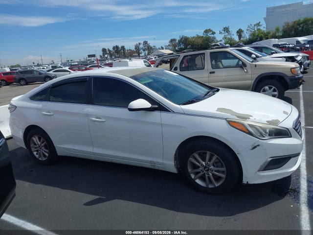 Hyundai SONATA SE 2017 5NPE24AF9HH588926 Image 12