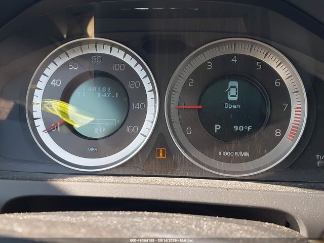 2013 Volvo S60 T5 მანქანა იყიდება აუქციონზე, vin: YV1612FS5D2219990, აუქციონის ნომერი: 46064159
