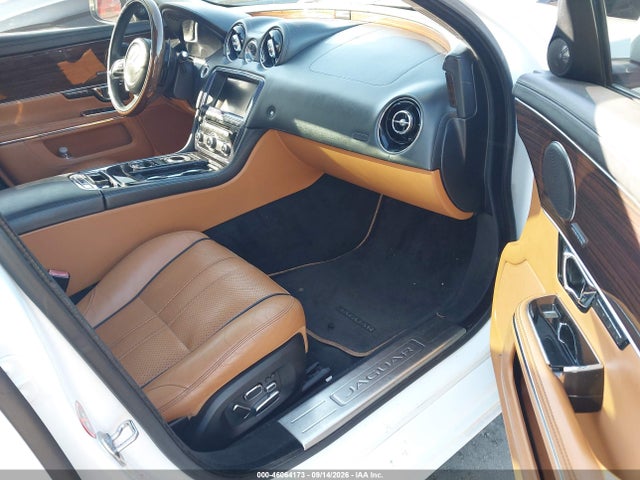 Продажа на аукционе авто 2014 Jaguar Xj Xjl Portfolio, vin: SAJWA2GZ2E8V60801, номер лота: 46064173