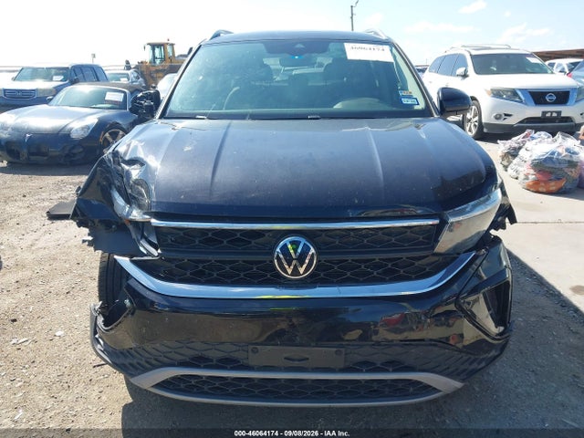 2023 Volkswagen Taos 1.5t Se მანქანა იყიდება აუქციონზე, vin: 3VVSX7B21PM302823, აუქციონის ნომერი: 46064174