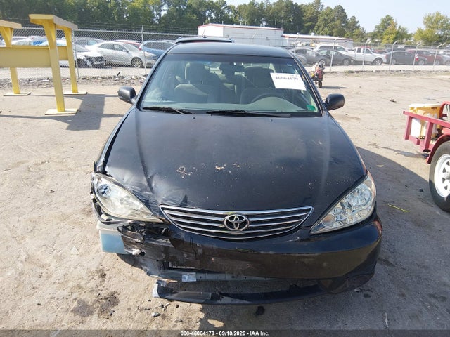 46064179 :رقم المزاد ، 4T1BE32KX5U413498 vin ، 2005 Toyota Camry Le مزاد بيع