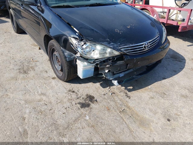 46064179 :رقم المزاد ، 4T1BE32KX5U413498 vin ، 2005 Toyota Camry Le مزاد بيع