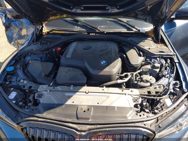 46064180 :رقم المزاد ، 3MW89CW03S8F33371 vin ، 2025 Bmw 330i Xdrive مزاد بيع