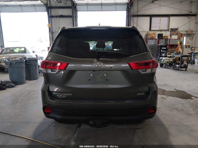 5TDKZRFH4KS301628 Toyota Highlander Xle