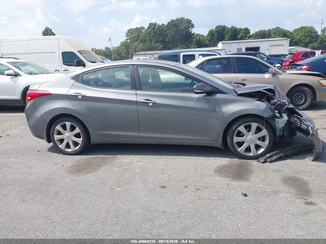 2013 Hyundai Elantra Limited მანქანა იყიდება აუქციონზე, vin: 5NPDH4AE3DH290593, აუქციონის ნომერი: 46064235