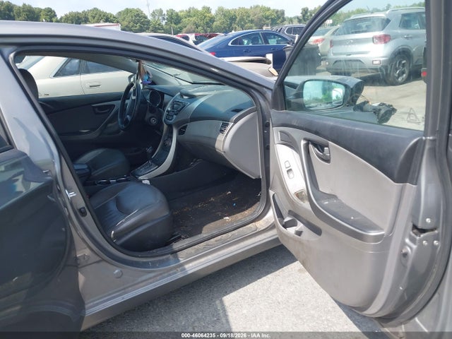 2013 Hyundai Elantra Limited მანქანა იყიდება აუქციონზე, vin: 5NPDH4AE3DH290593, აუქციონის ნომერი: 46064235