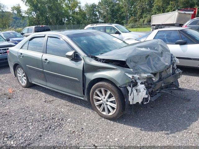 2013 Toyota Camry Xle V6 მანქანა იყიდება აუქციონზე, vin: 4T1BK1FK6DU530355, აუქციონის ნომერი: 46064265