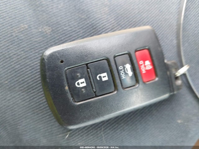 2013 Toyota Camry Xle V6 მანქანა იყიდება აუქციონზე, vin: 4T1BK1FK6DU530355, აუქციონის ნომერი: 46064265