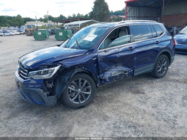 2022 Volkswagen Tiguan 2.0t Se მანქანა იყიდება აუქციონზე, vin: 3VV2B7AX8NM165002, აუქციონის ნომერი: 46064276