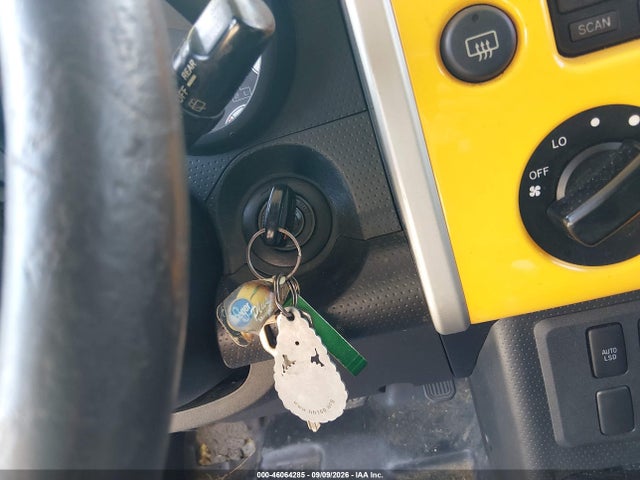 2008 Toyota Fj Cruiser მანქანა იყიდება აუქციონზე, vin: JTEZU11F38K001918, აუქციონის ნომერი: 46064285