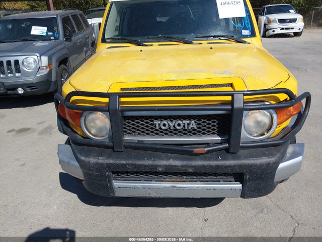 2008 Toyota Fj Cruiser მანქანა იყიდება აუქციონზე, vin: JTEZU11F38K001918, აუქციონის ნომერი: 46064285