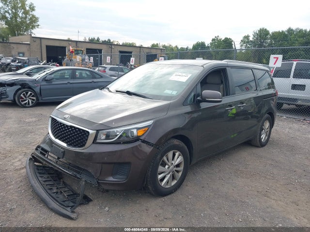 2016 Kia Sedona Lx მანქანა იყიდება აუქციონზე, vin: KNDMB5C15G6180595, აუქციონის ნომერი: 46064345