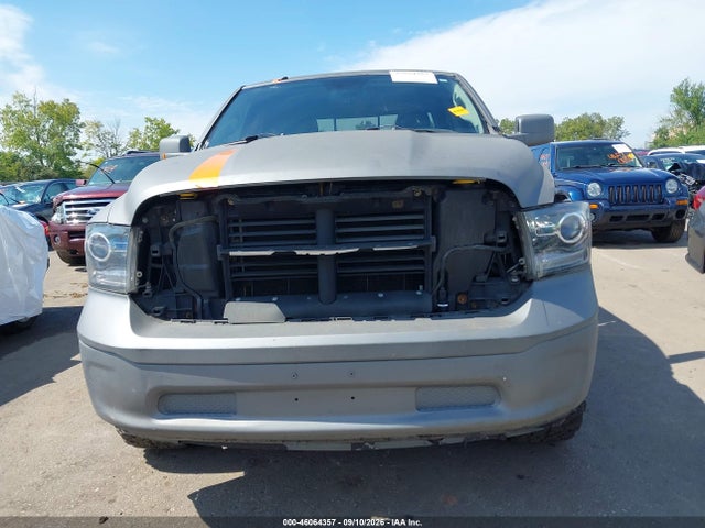 2010 Dodge Ram 1500 St მანქანა იყიდება აუქციონზე, vin: 1D7RV1CT1AS128926, აუქციონის ნომერი: 46064357