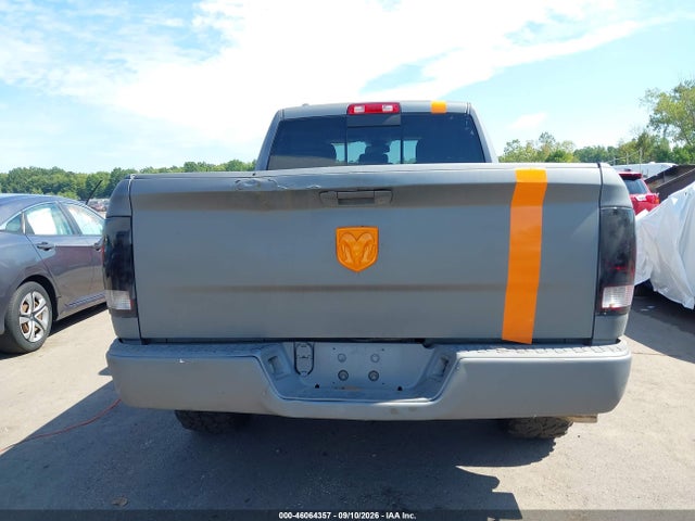 2010 Dodge Ram 1500 St მანქანა იყიდება აუქციონზე, vin: 1D7RV1CT1AS128926, აუქციონის ნომერი: 46064357