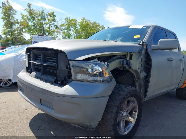 2010 Dodge Ram 1500 St მანქანა იყიდება აუქციონზე, vin: 1D7RV1CT1AS128926, აუქციონის ნომერი: 46064357