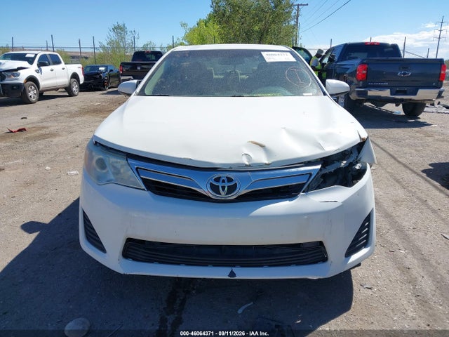4T4BF1FKXER363977 Toyota CAMRY LE